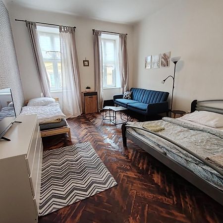 Apartman Hybesova2 Brno Exteriör bild