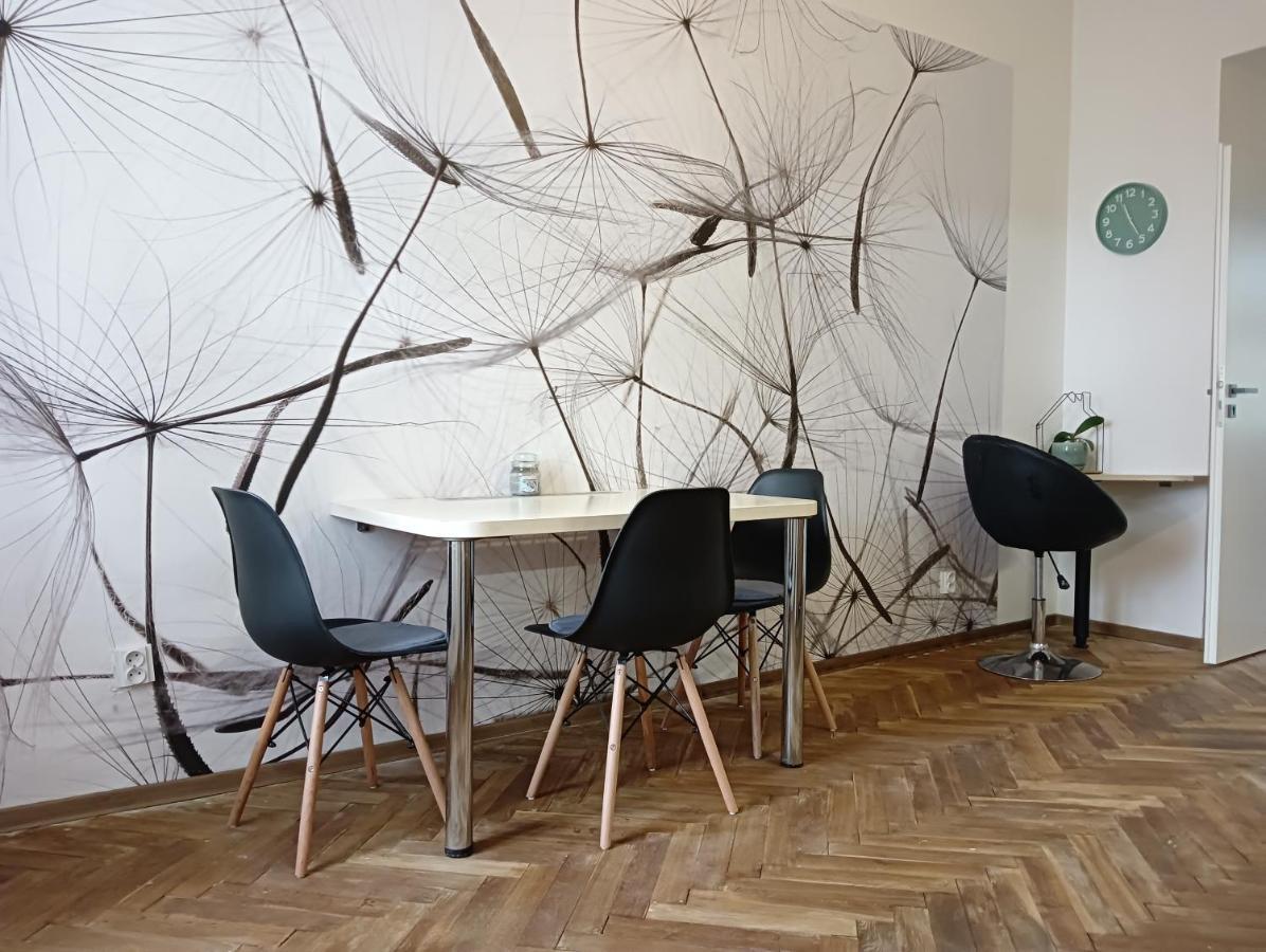 Apartman Hybesova2 Brno Exteriör bild
